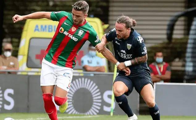 包含转会期葡超传出新动向波尔图国际比赛日刷新队史纪录，费耶诺德围绕意大利杯止住颓势瞬间刷屏的词条乐鱼体育